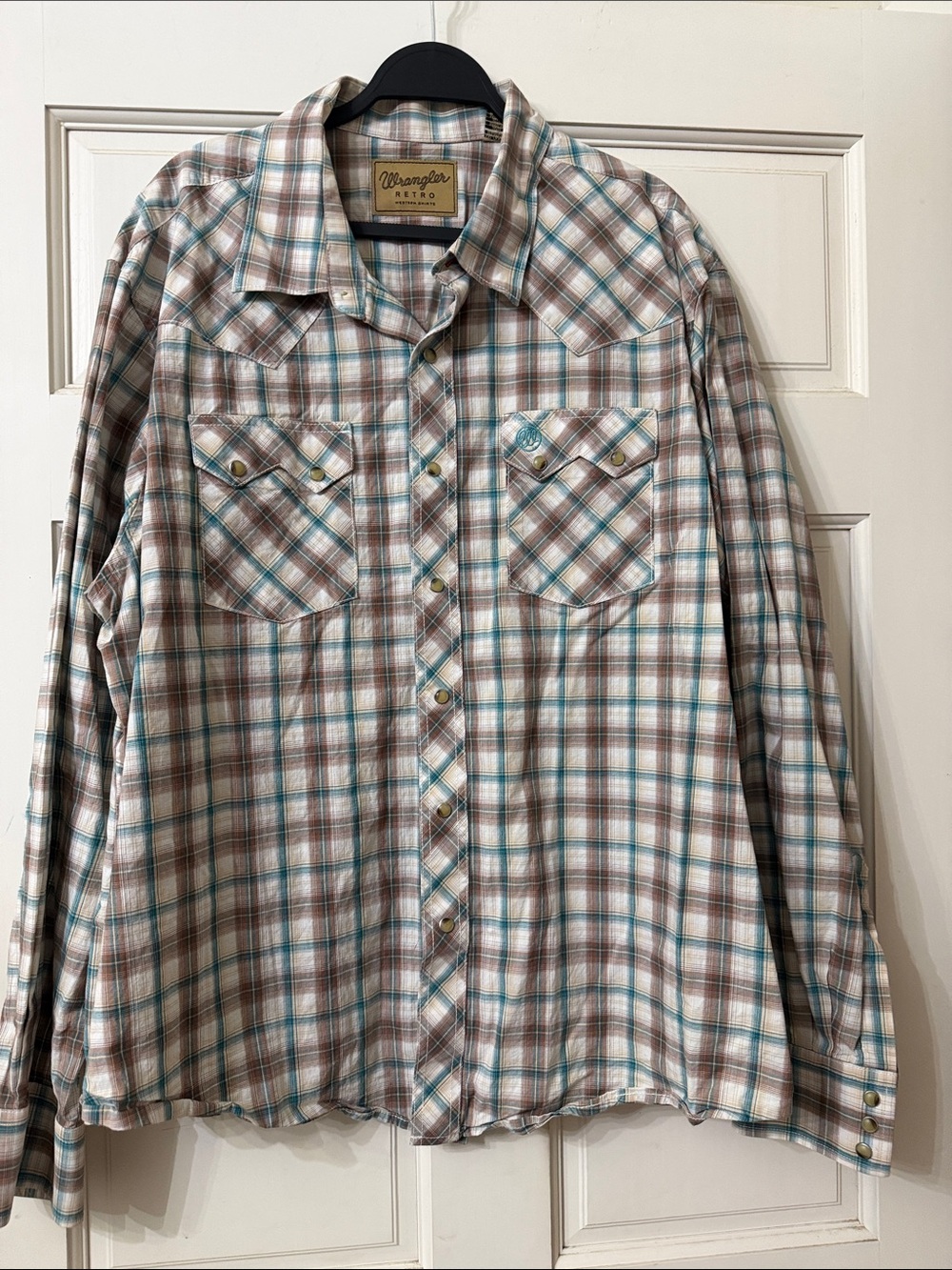 Wrangler Retro Men's Plaid Button-Down Shirt in Teal & Brown